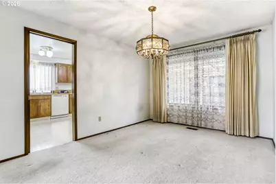 2036 NW 14th St, Gresham, OR 97030 - Photo 5