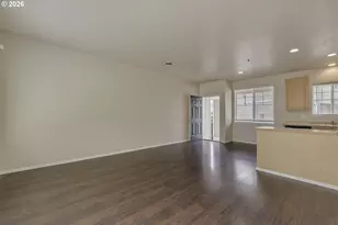 8654 NE Hyde Park Ln, Hillsboro, OR 97006 - Photo 7