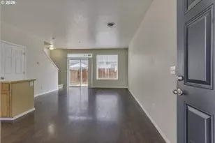 8654 NE Hyde Park Ln, Hillsboro, OR 97006 - Photo 3