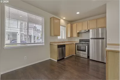 8654 NE Hyde Park Ln, Hillsboro, OR 97006 - Photo 9