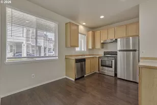 8654 NE Hyde Park Ln, Hillsboro, OR 97006 - Photo 9