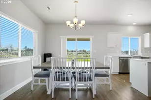2146 NE 6th St, Hermiston, OR 97838 - Photo 5