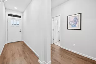 2074 S Ivy St, Cornelius, OR 97113 - Photo 3