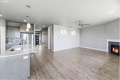 2330 E 8th Way, La Center, WA 98629 - Photo 27