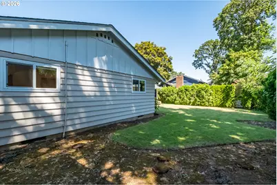840 Clarmount St NW, Salem, OR 97304 - Photo 43