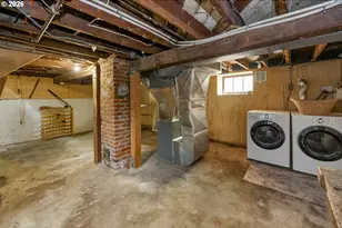 4026 SE Caruthers St, Portland, OR 97214 - Photo 41