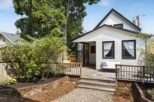 4026 SE Caruthers St, Portland, OR 97214 - Photo 37