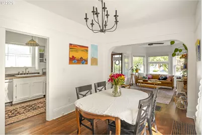4026 SE Caruthers St, Portland, OR 97214 - Photo 13
