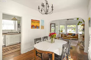 4026 SE Caruthers St, Portland, OR 97214 - Photo 13