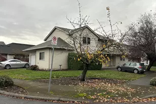 1042-1108 NE Lija Loop, Portland, OR 97211 - Photo 5