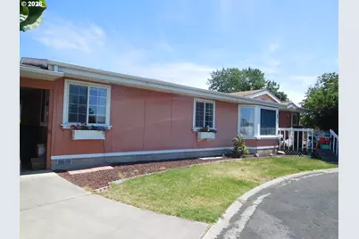 910 Cowl St #14, Milton-Freewater, OR 97862 - Photo 7