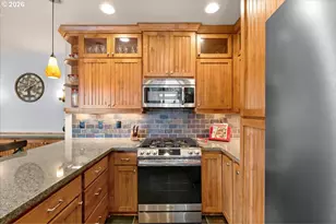 5592 SW Norris Terrace, Beaverton, OR 97007 - Photo 13