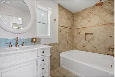 5075 Mapleton Dr, West Linn, OR 97068 - Photo 25