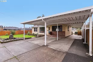 1907 W 37th St, Vancouver, WA 98660 - Photo 5