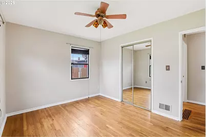 1907 W 37th St, Vancouver, WA 98660 - Photo 17