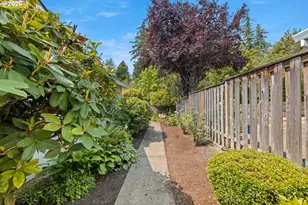 14441 SE Frontier Ave, Clackamas, OR 97015 - Photo 25
