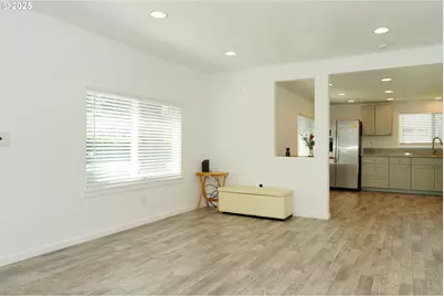 2650 SE 164th Ave, Portland, OR 97236 - Photo 7