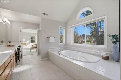 21875 SW Fuller Dr, Tualatin, OR 97062 - Photo 25