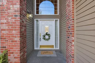 21875 SW Fuller Dr, Tualatin, OR 97062 - Photo 3