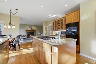 21875 SW Fuller Dr, Tualatin, OR 97062 - Photo 13