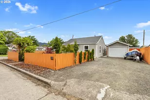 1331 NE Klamath Ave, Roseburg, OR 97470 - Photo 43