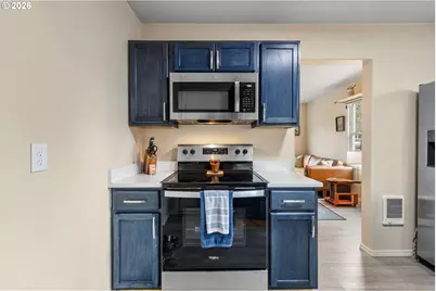 1331 NE Klamath Ave, Roseburg, OR 97470 - Photo 19