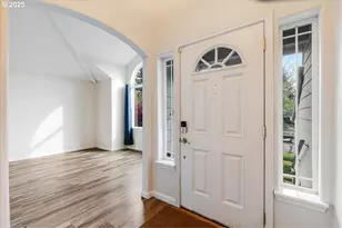 16331 Wayne Dr, Oregon City, OR 97045 - Photo 3