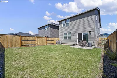 2743 V St, Springfield, OR 97477 - Photo 29