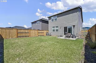 2743 V St, Springfield, OR 97477 - Photo 29