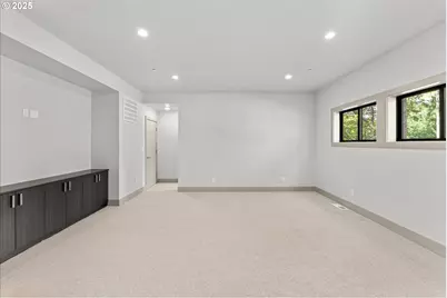 15003 Twin Fir Rd, Lake Oswego, OR 97035 - Photo 31