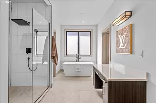 15003 Twin Fir Rd, Lake Oswego, OR 97035 - Photo 21