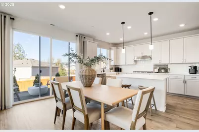 354 W Maple St, Washougal, WA 98671 - Photo 9