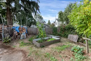 39 NE 113th Pl, Portland, OR 97220 - Photo 25