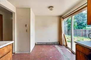 825 S Magnolia St, Cornelius, OR 97113 - Photo 9