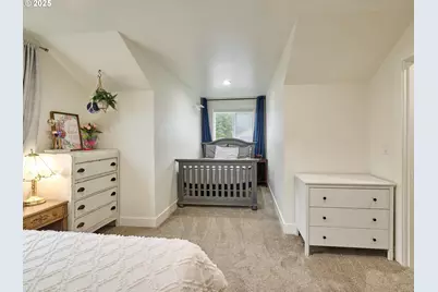 833 Hawk Dr, Silverton, OR 97381 - Photo 25