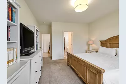 833 Hawk Dr, Silverton, OR 97381 - Photo 13