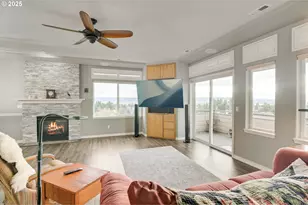 2276 37th St, Washougal, WA 98671 - Photo 3