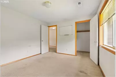 6417 SE Maple St, Hillsboro, OR 97123 - Photo 27