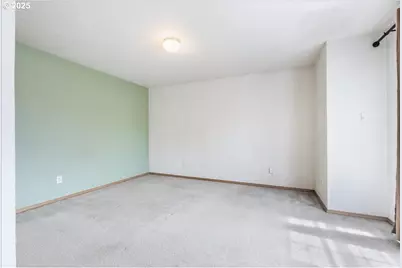 6417 SE Maple St, Hillsboro, OR 97123 - Photo 23