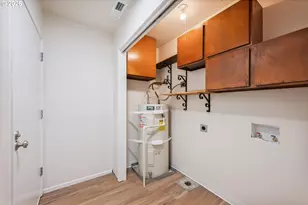 1123 7th Ave, Longview, WA 98632 - Photo 9