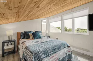8875 Ocean Crest Ln, Manzanita, OR 97130 - Photo 25