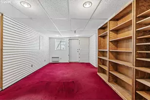 7905 SW Elmwood St, Portland, OR 97223 - Photo 29