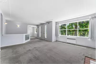 7905 SW Elmwood St, Portland, OR 97223 - Photo 9