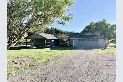 31002 NE 40th Ave, La Center, WA 98629 - Photo 1