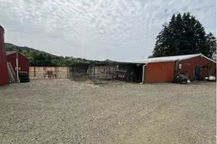 1960 SE Uglow Ave, Dallas, OR 97338 - Photo 27