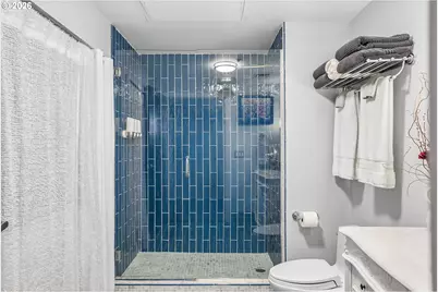 416 NW 13th Ave #204, Portland, OR 97209 - Photo 21