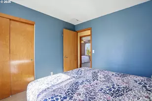 404 E Brandon Dr, Newberg, OR 97132 - Photo 21