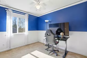 404 E Brandon Dr, Newberg, OR 97132 - Photo 23