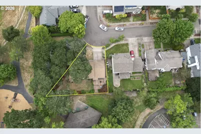 404 E Brandon Dr, Newberg, OR 97132 - Photo 33