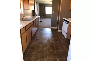 302 W 3rd St, Wallowa, OR 97885 - Photo 9